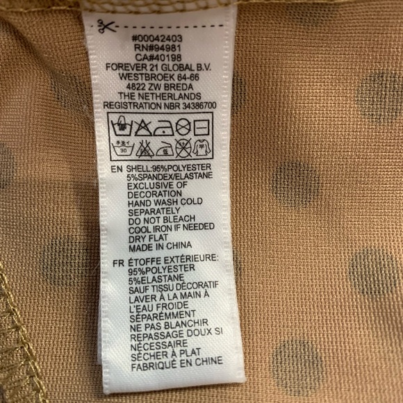 Forever 21 size Large tan or nude mini skirt with black polka dots - Picture 3 of 7